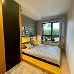 Z Ogrodem Na Osiedlu Aquarius Apartmán