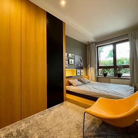 Z Ogrodem Na Osiedlu Aquarius Apartment Zoppot